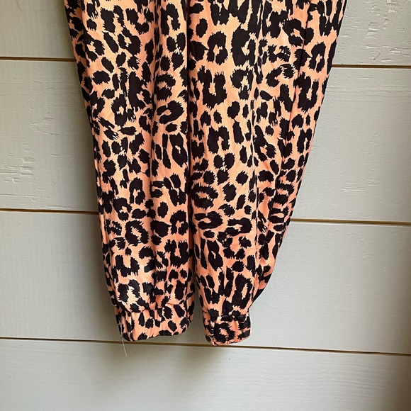 CAMEL PRINT JUMPSUIT - Picture 3 of 9